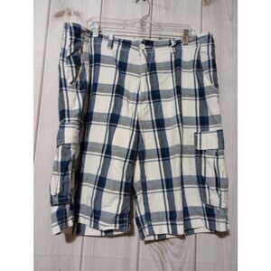 Arizona Shorts Men's 40‎ Blue White Plaid Cargo Burmuda